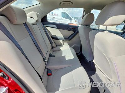 Zdjęcie 10 z 12 samochodu: 2010 KIA FORTE EX VIN:KNAFU4A2XA5061251 - miniatura