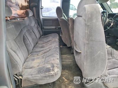 Zdjęcie 10 z 13 samochodu: 2002 GMC NEW SIERRA C1500 VIN:2GTEC19V421128038 - miniatura