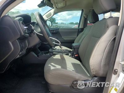 Zdjęcie 7 z 13 samochodu: 2020 TOYOTA TACOMA SR VIN:5TFAX5GN6LX171703 - miniatura