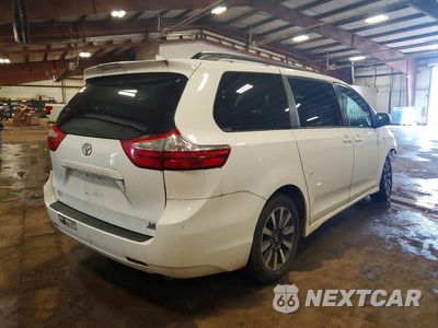 Trzecie zdjęcie samochodu z tyłu: 2019 TOYOTA SIENNA LE VIN:5TDJZ3DCXKS226515 - miniatura