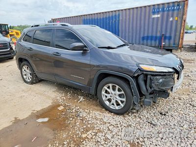 Czwarte zdjęcie samochodu z boku: 2018 JEEP CHEROKEE LATITUDE PLUS VIN:1C4PJLLX0JD524989 - miniatura