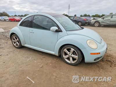 Czwarte zdjęcie samochodu z boku: 2010 VOLKSWAGEN NEW BEETLE VIN:3VWRG3AG2AM036784 - miniatura