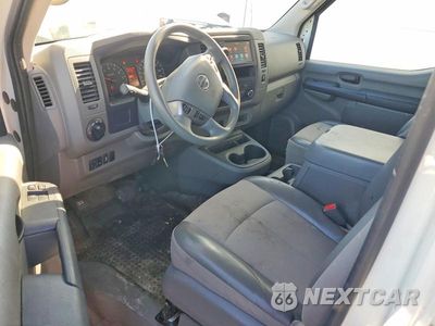 Zdjęcie 8 z 14 samochodu: 2021 NISSAN NV 2500 HD VIN:1N6BF0LY0MN810291 - miniatura