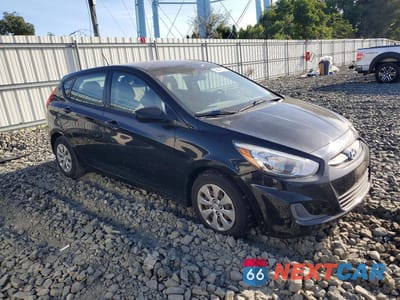 Czwarte zdjęcie samochodu z boku: 2017 HYUNDAI ACCENT SE VIN:KMHCT5AE0HU326196 - miniatura