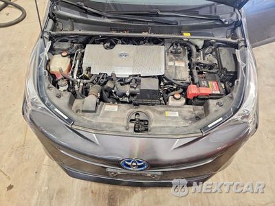 Zdjęcie 12 z 13 samochodu: 2016 TOYOTA PRIUS TWO VIN:JTDKBRFU5G3004832 - miniatura