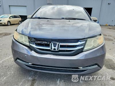 Piąte zdjęcie samochodu w środku: 2014 HONDA ODYSSEY EXL VIN:5FNRL5H61EB063234 - miniatura
