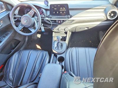 Zdjęcie 8 z 12 samochodu: 2020 KIA FORTE FE VIN:3KPF24AD2LE228543 - miniatura