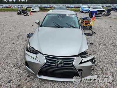 Piąte zdjęcie samochodu w środku: 2018 LEXUS IS 300 VIN:JTHBA1D24J5064620 - miniatura