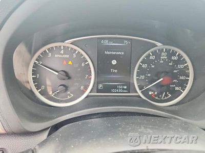 Zdjęcie 9 z 12 samochodu: 2017 NISSAN SENTRA SV VIN:3N1AB7AP2HY331850 - miniatura