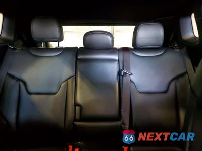 Zdjęcie 10 z 13 samochodu: 2025 JEEP COMPASS LIMITED VIN:3C4NJDCN6ST525829 - miniatura