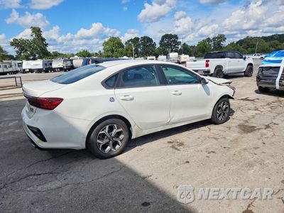 Trzecie zdjęcie samochodu z tyłu: 2020 KIA FORTE LXS VIN:3KPF24AD9LE150004 - miniatura