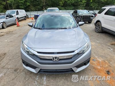 Piąte zdjęcie samochodu w środku: 2016 HONDA CIVIC 4D DX VIN:19XFC2F6XGE046638 - miniatura