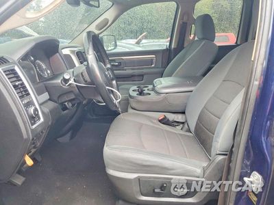 Zdjęcie 7 z 12 samochodu: 2018 RAM 1500 SLT VIN:1C6RR7GG7JS311771 - miniatura