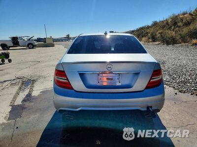 Zdjęcie 6 z 12 samochodu: 2013 MERCEDES-BENZ C 300 4MATIC VIN:WDDGF8ABXDR287639 - miniatura