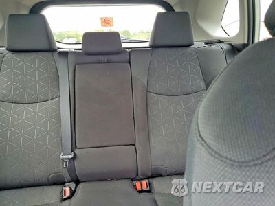 Zdjęcie 10 z 13 samochodu: 2022 TOYOTA RAV4 XLE VIN:2T3P1RFV2NW281529 - miniatura