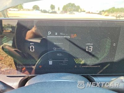 Zdjęcie 9 z 12 samochodu: 2025 KIA K4 LXS VIN:3KPFT4DE6SE067940 - miniatura