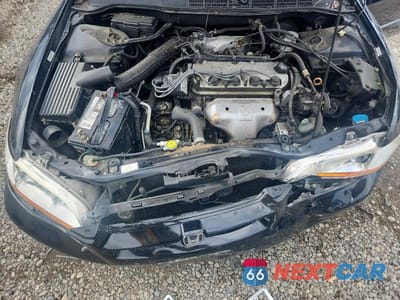 Zdjęcie 11 z 12 samochodu: 2000 HONDA ACCORD LX VIN:JHMCG5642YC028150 - miniatura