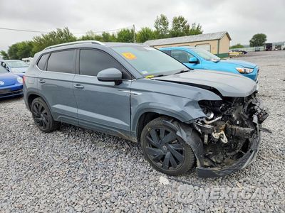 Czwarte zdjęcie samochodu z boku: 2024 VOLKSWAGEN TAOS SEL VIN:3VV4X7B29RM031232 - miniatura