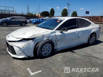 2025 TOYOTA CAMRY LE 4T1DAACK0SU570976 - główne zdjęcie licytacji z USA - miniatura