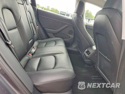 Zdjęcie 10 z 12 samochodu: 2023 TESLA MODEL 3 VIN:5YJ3E1EAXPF644199 - miniatura