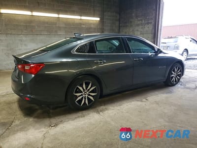 Trzecie zdjęcie samochodu z tyłu: 2017 CHEVROLET MALIBU LT VIN:1G1ZE5ST7HF106587 - miniatura