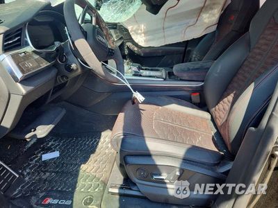 Zdjęcie 7 z 12 samochodu: 2026 AUDI RS Q8 VIN:WU1ARBF14TD029538 - miniatura