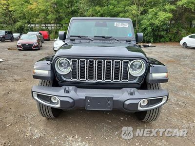 Piąte zdjęcie samochodu w środku: 2026 JEEP WRANGLER SAHARA VIN:1C4PJXEGXTW299539 - miniatura