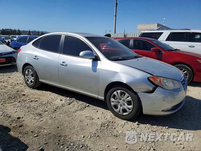 Czwarte zdjęcie samochodu z boku: 2009 HYUNDAI ELANTRA GLS VIN:KMHDU46D49U716201 - miniatura