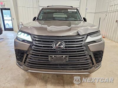 Piąte zdjęcie samochodu w środku: 2023 LEXUS LX 600 LUXURY VIN:JTJGB7CX1P4029243 - miniatura