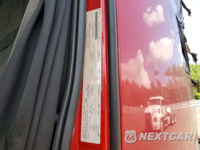 Zdjęcie 13 z 14 samochodu: 2023 VOLVO VNL SEMI TRUCK VIN:4V4NC9EH3PN326134 - miniatura