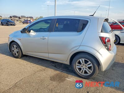 Drugie zdjęcie samochodu z przodu: 2013 CHEVROLET SONIC LT VIN:1G1JC6SB4D4110912 - miniatura