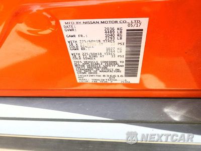 Zdjęcie 14 z 14 samochodu: 2017 NISSAN ROGUE SL VIN:5N1AT2MT7HC836616 - miniatura