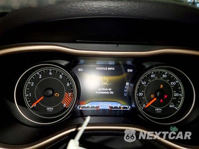 Zdjęcie 9 z 13 samochodu: 2015 JEEP CHEROKEE LIMITED VIN:1C4PJMDS4FW779584 - miniatura