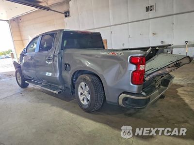 Drugie zdjęcie samochodu z przodu: 2021 CHEVROLET SILVERADO K1500 LT VIN:1GCUYDED6MZ190580 - miniatura