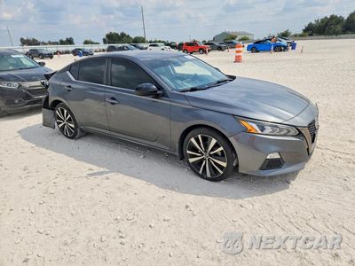 Czwarte zdjęcie samochodu z boku: 2019 NISSAN ALTIMA SR VIN:1N4BL4CV0KN310210 - miniatura