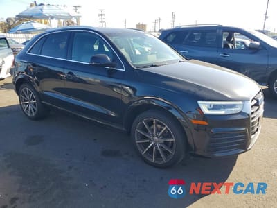 Czwarte zdjęcie samochodu z boku: 2018 AUDI Q3 PREMIUM PLUS VIN:WA1JCCFS3JR005478 - miniatura