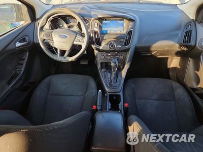 Zdjęcie 8 z 13 samochodu: 2017 FORD FOCUS SEL VIN:1FADP3H29HL204607 - miniatura