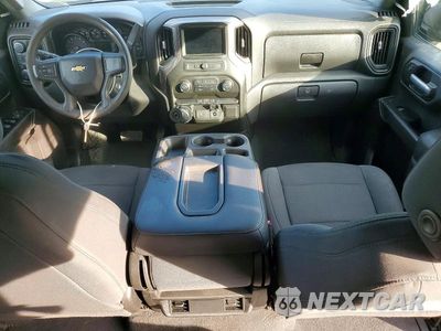 Zdjęcie 8 z 12 samochodu: 2020 CHEVROLET SILVERADO K1500 CUSTOM VIN:3GCPYBEH7LG311619 - miniatura