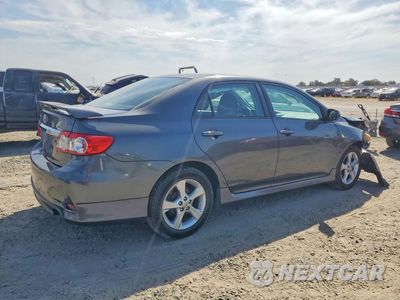 Trzecie zdjęcie samochodu z tyłu: 2013 TOYOTA COROLLA S VIN:2T1BU4EE2DC949487 - miniatura