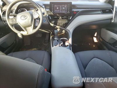 Zdjęcie 8 z 12 samochodu: 2021 TOYOTA CAMRY LE VIN:4T1C31AK6MU563672 - miniatura