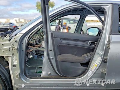 Zdjęcie 7 z 12 samochodu: 2026 HONDA CIVIC SPORT VIN:2HGFE2F53TH520835 - miniatura