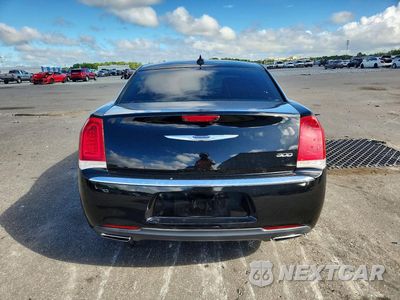 Zdjęcie 6 z 12 samochodu: 2019 CHRYSLER 300 LIMITED VIN:2C3CCAEG9KH689684 - miniatura