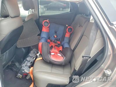 Zdjęcie 10 z 12 samochodu: 2018 HYUNDAI SANTA FE SPORT 2.0T VIN:5XYZUDLA7JG566854 - miniatura