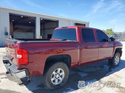 Trzecie zdjęcie samochodu z tyłu: 2013 CHEVROLET SILVERADO K1500 LT VIN:3GCPKSE70DG157412 - miniatura