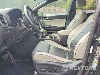 Zdjęcie 7 z 12 samochodu: 2018 KIA SPORTAGE EX VIN:KNDPNCACXJ7411196 - miniatura