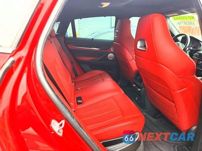 Zdjęcie 10 z 12 samochodu: 2017 BMW X6 M VIN:5YMKW8C52H0R43989 - miniatura