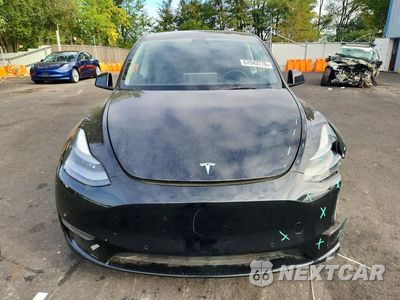 Piąte zdjęcie samochodu w środku: 2022 TESLA MODEL Y VIN:7SAYGDEF2NF346985 - miniatura