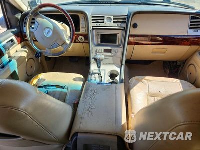Zdjęcie 8 z 14 samochodu: 2006 LINCOLN NAVIGATOR VIN:5LMFU28596LJ15366 - miniatura
