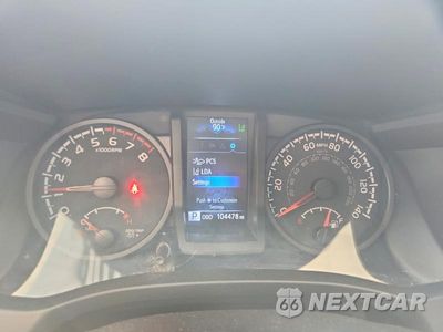 Zdjęcie 9 z 12 samochodu: 2020 TOYOTA TACOMA SR VIN:3TYRX5GN2LT001707 - miniatura