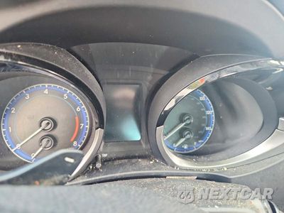 Zdjęcie 9 z 12 samochodu: 2014 TOYOTA COROLLA S PLUS VIN:2T1BURHE2EC025853 - miniatura